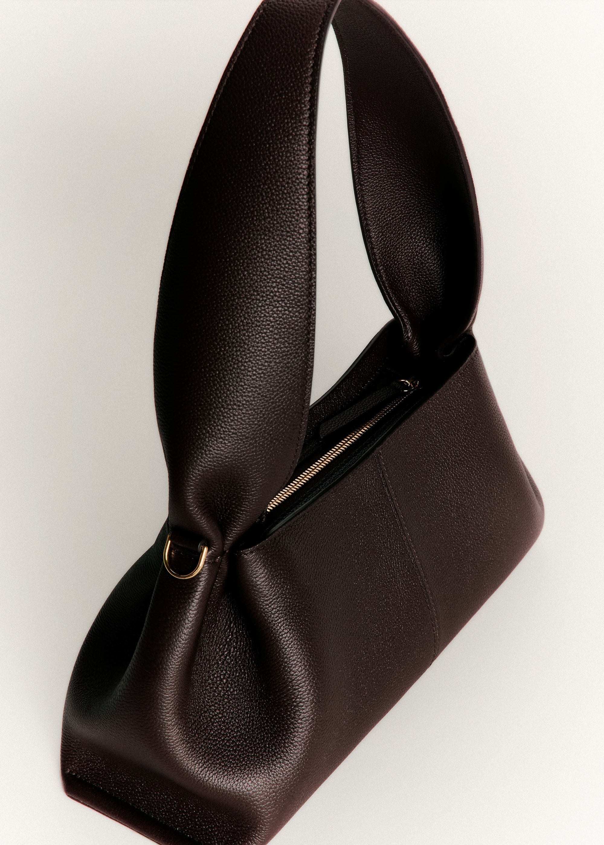 Numéro Neuf East West - Textured Ebony